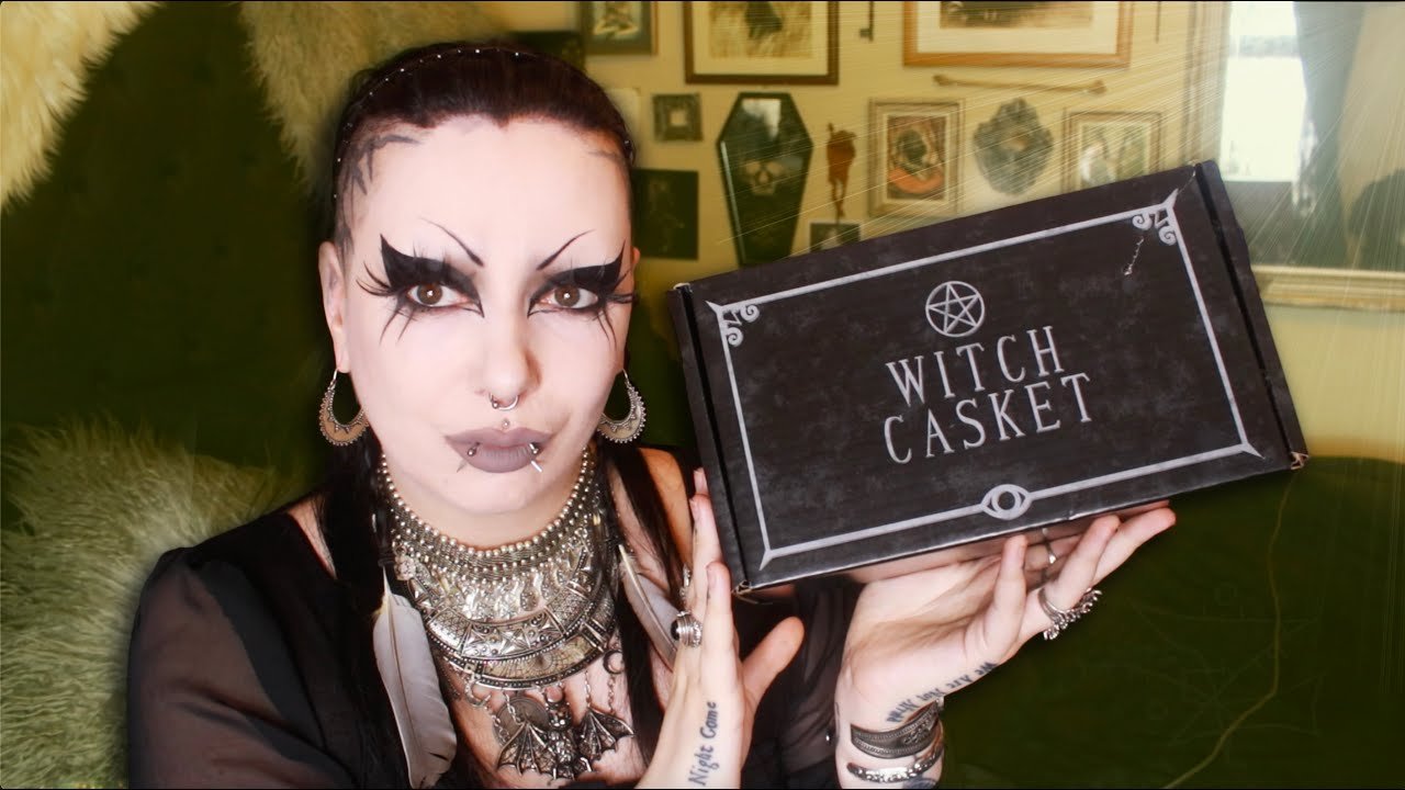 SOMETHING NEW! Witch Casket “Green Witch” Unboxing! | Toxic Tears