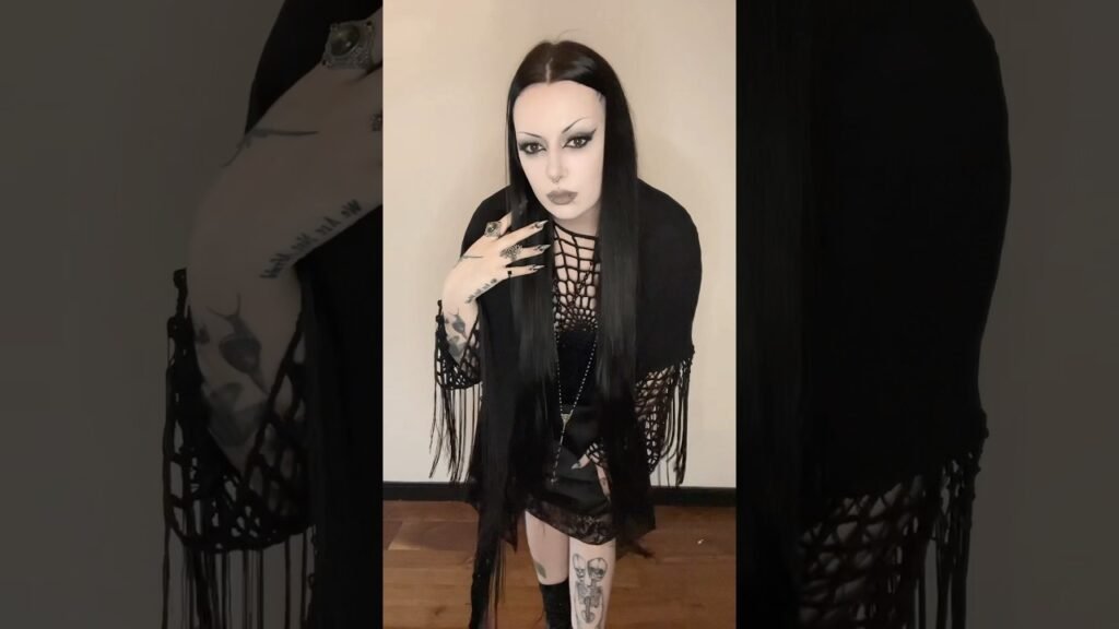 Who else is ready for spooky spring outfits!?  #gothfashion #witchaesthetic #alternativeoutfit