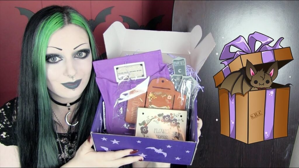 Unboxing the Spooky Gothic Garden Box with Toxic Tears