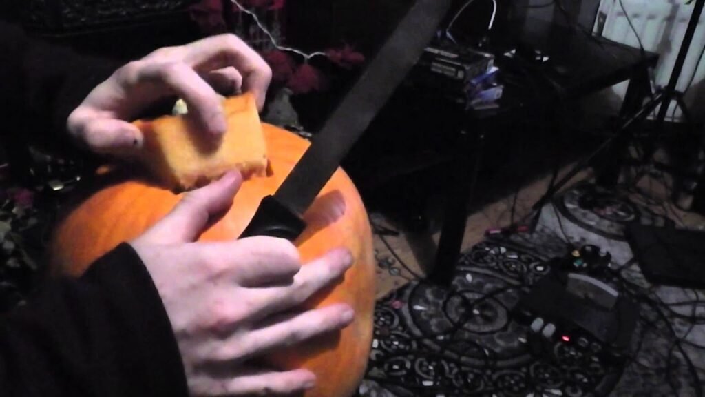 Vlog: Hair Dying, Pumpkin Carving Breakfast Fun | Toxic Tears Vlog: Hair Dying, Pumpkin Carving Breakfast Fun | Toxic Tears